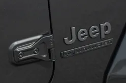Jeep 80° Anniversario: la gamma e le dotazioni complete