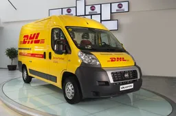 Fiat Professional e DHL Express Italy: Siglato accordo per la fornitura di 820 Ducato