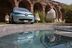 Renault: ZOE: LA SPA IN MOVIMENTO
