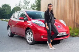 Nissan rivela che il 76% dei Millennials preferisce l'auto ecologia