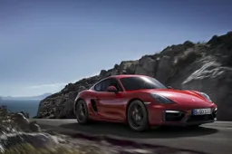 Nuove Porsche Boxter GTS e Cayman GTS