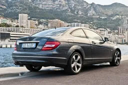 Mercedes-Benz: 134 g/km è il valore medio delle emissioni di CO2 dell’intera flotta