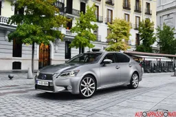 Nuova Lexus GS Hybrid