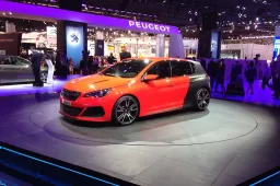 LIVE - Peugeot 308 R Concept a Francoforte 2013