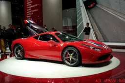 Foto - Stand Ferrari al Salone di Francoforte 2013