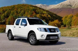 Nissan Navara in edizione speciale per l'Italia