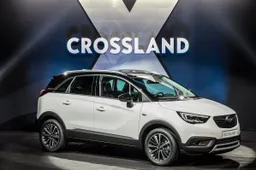 Presentato a Berlino il nuovo Opel Crossland X