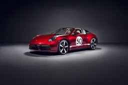 Porsche 911 Targa 4S Heritage Design Edition: in omaggio al passato