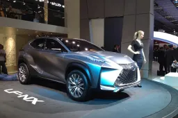 LIVE - LEXUS LF-NX AL SALONE DI FRANCOFORTE