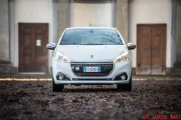 Peugeot 208 GTi | Prova su strada
