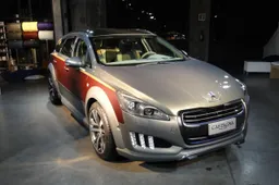 Peugeot 508 RXH firmata Castagna Milano