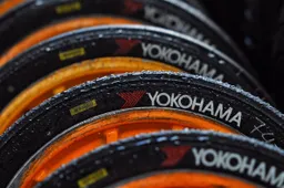 YOKOHAMA fornitore ufficiale del campionato WTCC