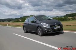Nuova Peugeot 208 Restyling 2015 | La prova in anteprima
