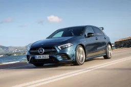 Mercedes AMG A 35 Race Edition pronta al debutto: prezzo e info