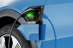 Audi e-tron Charging Service: ecco come si ricarica l’elettrica di Ingoldstadt