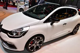 Renault Clio RS 220 EDC Trophy | Salone di Ginevra 2015