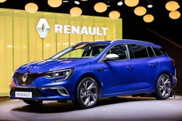 Nuove Renault Megane Sporter e GT | LIVE Salone di Ginevra 2016