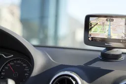Tomtom GO 6200: sempre aggiornato, anche senza PC