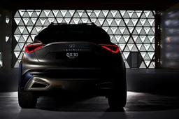 Ginevra 2015: Infiniti svelerà la sua QX30 Concept