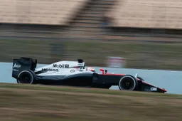 Test Formula 1 Barcellona 2015: “Honda anomala”
