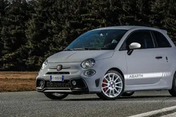 Nuova Abarth 595 esseesse: la mitica sigla torna al Salone di Ginevra