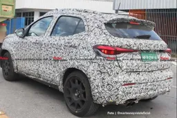 Abarth Pulse: si mostra il SUV brasiliano dello scorpione [FOTO SPIA]