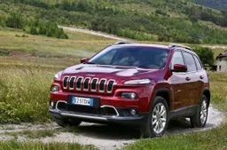 Accessori Jeep Cherokee: l’offerta di Mopar per il SUV Jeep