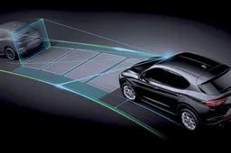 ADAS Alfa Romeo: approda la guida autonoma di livello 2