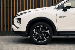 Nuova Mitsubishi Eclipse Cross: cosa cambia rispetto al modello precedente