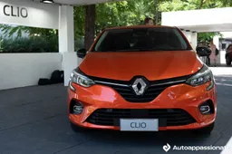 Renault porta nuova Clio a Parco Valentino 2019