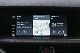 Nuovo Alfa Connect: TomTom dietro il nuovo infotainment del Biscione [VIDEO]
