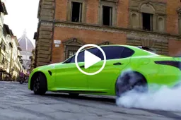 L’epica scena della Giulia Quadrifoglio in 6 Underground [VIDEO ITA]