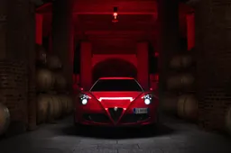 Addio Alfa Romeo 4C Coupé: rimarrà la Spider