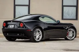 Alfa Romeo 8C Competizione: all’asta un raro esemplare quasi nuovo