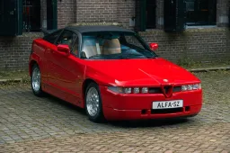 Alfa Romeo SZ: in vendita un esemplare pari al nuovo