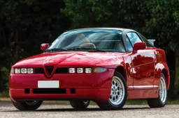 Alfa Romeo SZ, nata per stupire