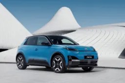 Nuova Nissan Micra: prezzi da 29.500 euro, fino a 416 km di autonomia. Occhio agli incentivi