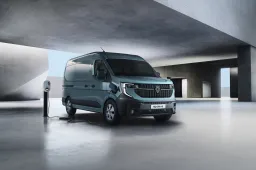 Nuovo Renault Master 2024: maxi calandra, motori Diesel, elettrico e idrogeno
