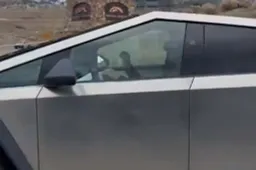 Apple Vision Pro, è sicuro alla guida? In America è già polemica