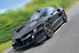 Batman pronto per l’elettrificazione con l’Ariel Hipercar da oltre 1.000 CV