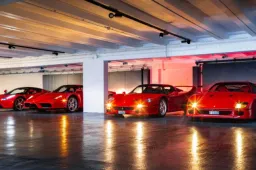 Artcurial mette all'asta quattro Ferrari a basso chilometraggio