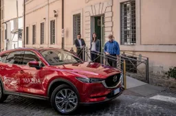 Mazda Italia rinnova il suo supporto a Peter Pan, a sostegno dei bambini oncologici