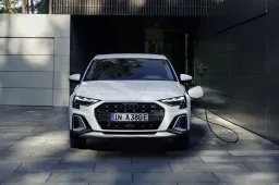 Audi A3 Allstreet TFSI e: la compatta in versione plug-in