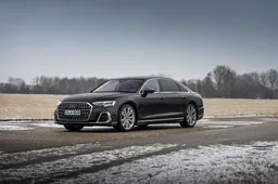 Audi A8 2022: prezzi, motori, dimensioni, interni