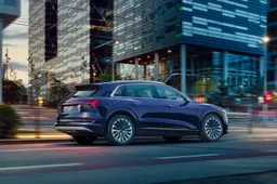 Audi e-tron 2021: un equipaggiamento hi-tech sempre più ricco