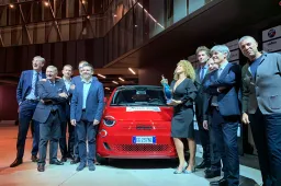 Fiat 500 elettrica eletta Auto Europa 2022, ha battuto una bella concorrenza