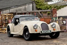 Morgan Plus 4 2022: informazioni, motore, interni e prezzo