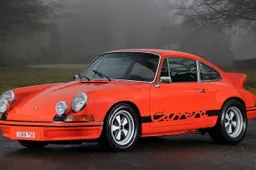 Porsche 911 Carrera RS 2.7, la coda d'anatra più famosa del mondo