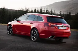 Nuova Opel Insignia OPC: Anteprima mondiale a Francoforte 2013