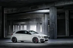 Mercedes-Benz A 45 AMG